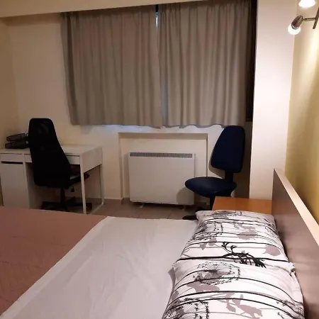 דירה Sleeps 6 With Ensuite *