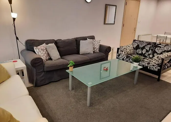 Sleeps 6 With Ensuite Nikósie